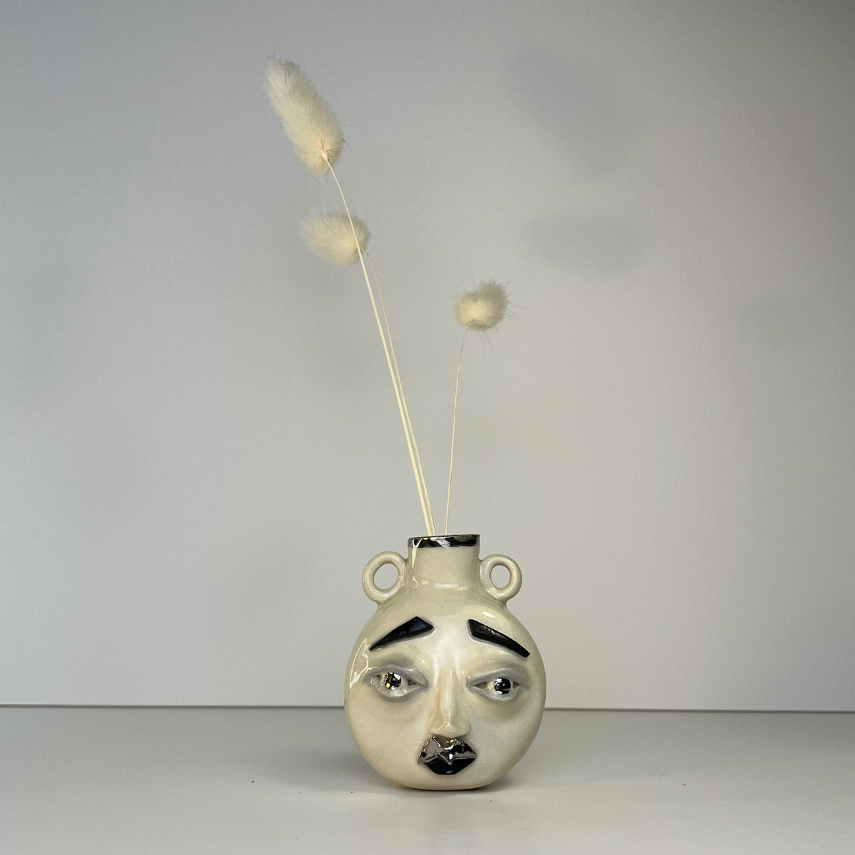 Small Moon Face Vase – White Gold Overglaze, Handmade Ceramic 1/3