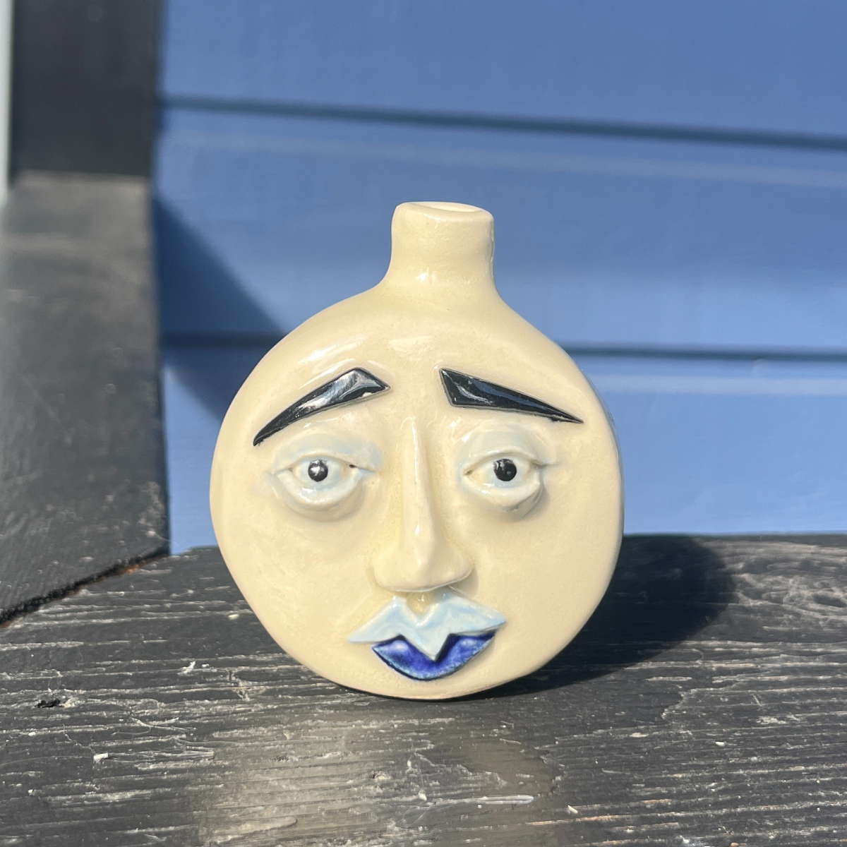 Small Blue Moon Face Bud Vase 4/4