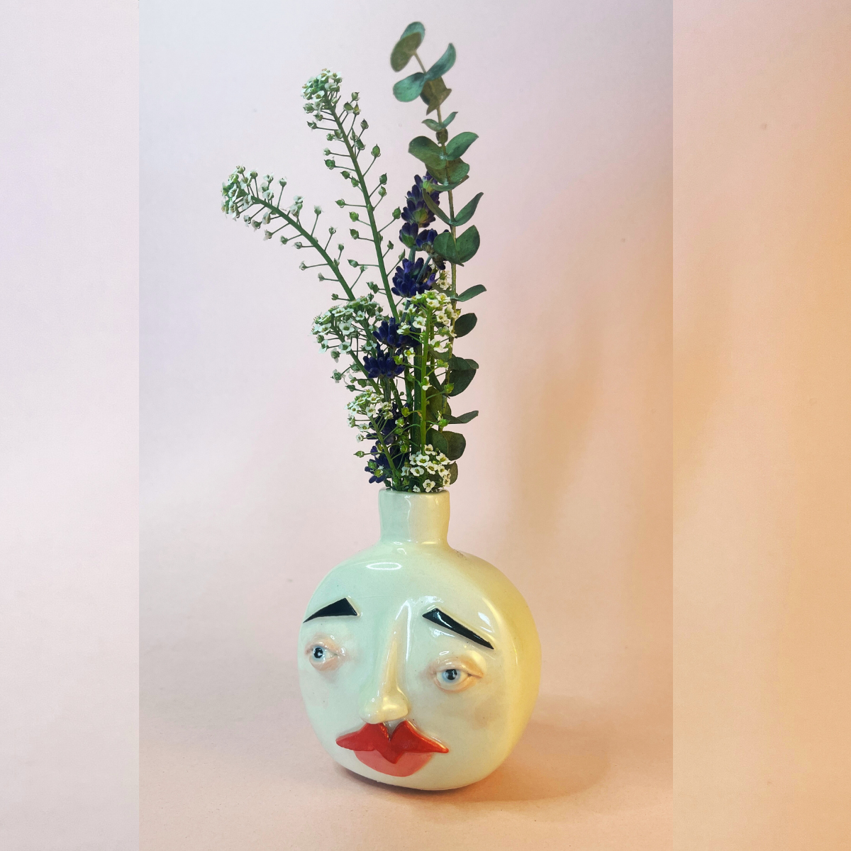 Small Moon Face Vase