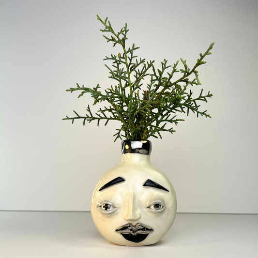 Large Moon Face Vase – White Gold Overglaze, Handmade Ceramic 3/3