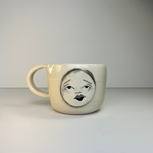 Moon Face Mug 2/9