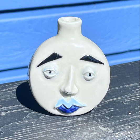 Medium Moon Face Bud Vase 1/3