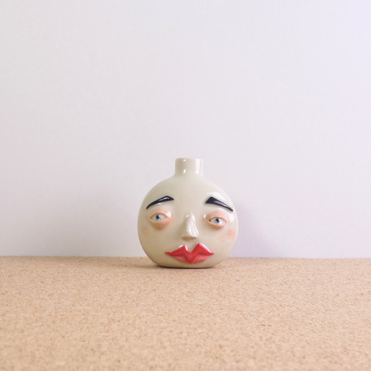 Small Moon Face Bud Vase Pink and Red | Porcelain 1/4