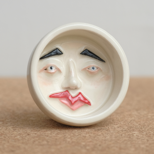 Small Moon Face Dish 2/2