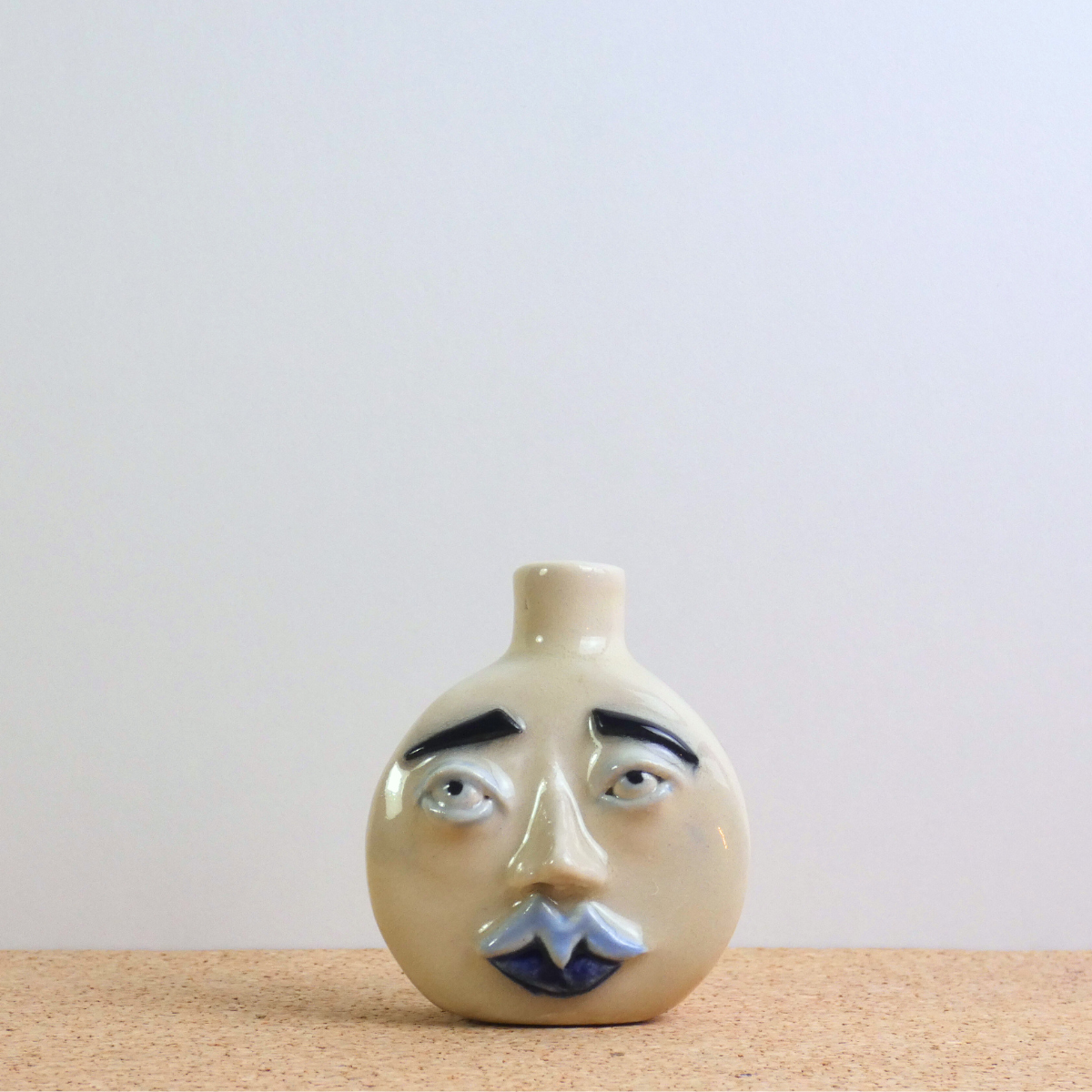 Teeny Weeny Blue Moon Face Bud Vase 2/2